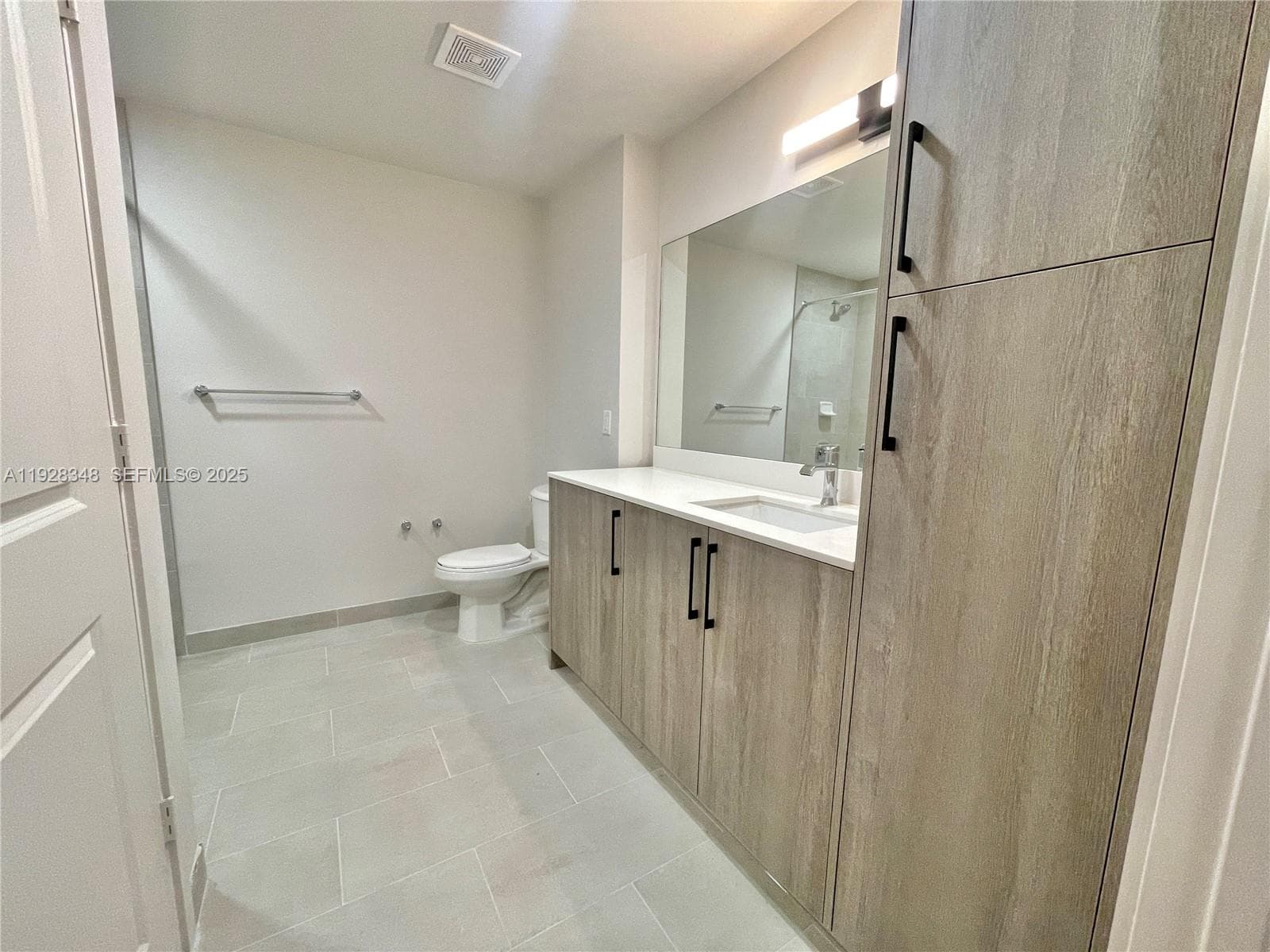 18412 Homestead Ave # 124, Miami FL 33157 — 8