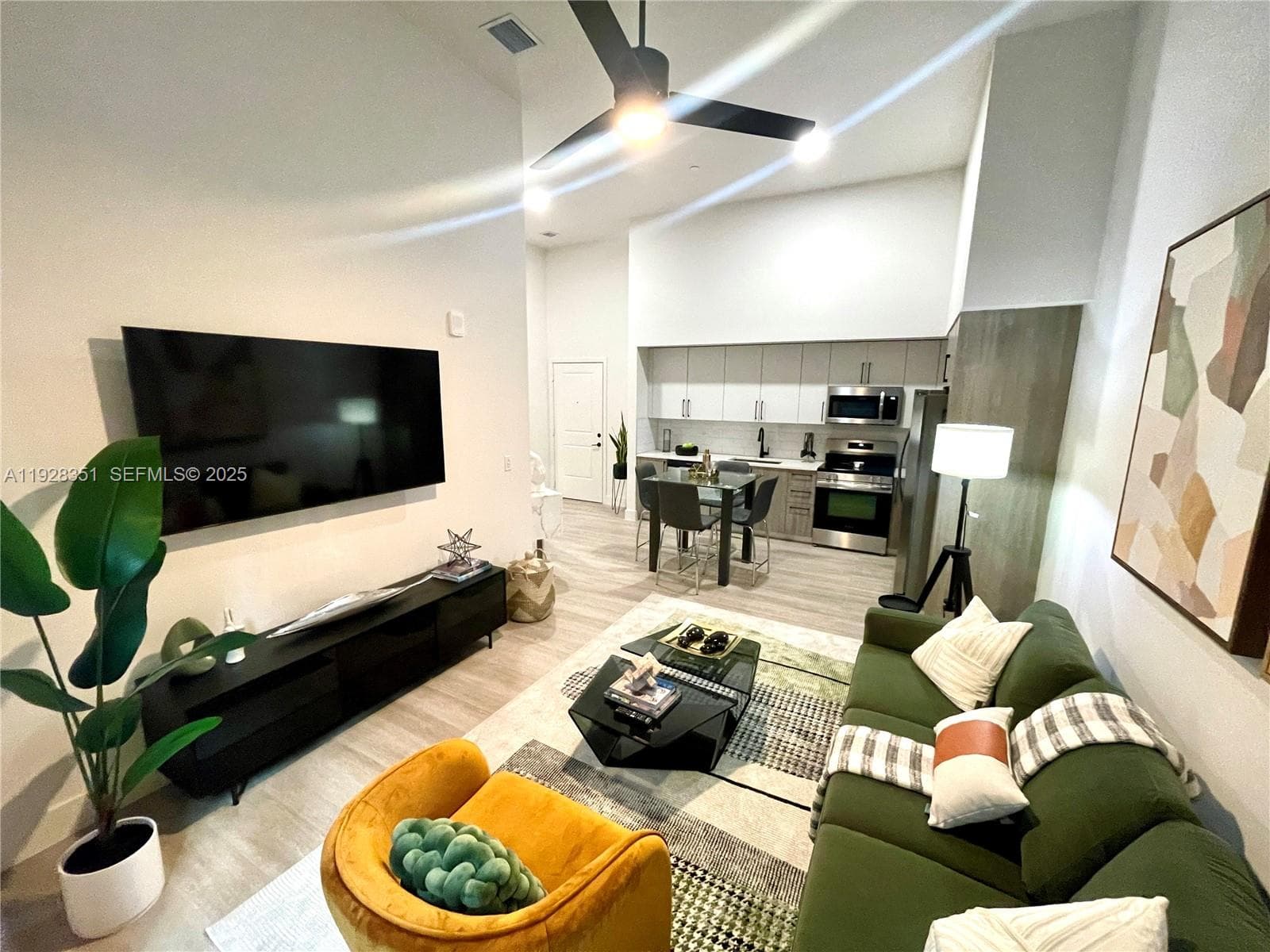 18412 Homestead Ave # 227, Miami FL 33157 — 2