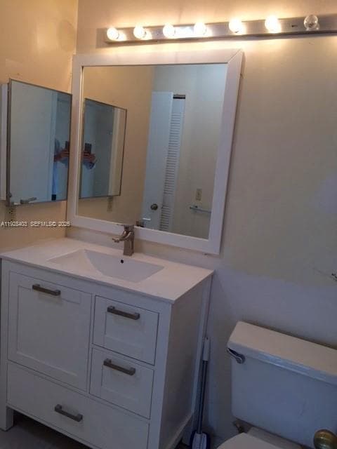 18324 NW 68 # H, Hialeah FL 33015 — 7