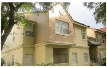18324 NW 68 # H, Hialeah FL 33015 — 14