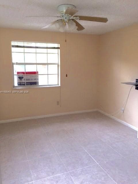 18324 NW 68 # H, Hialeah FL 33015 — 8