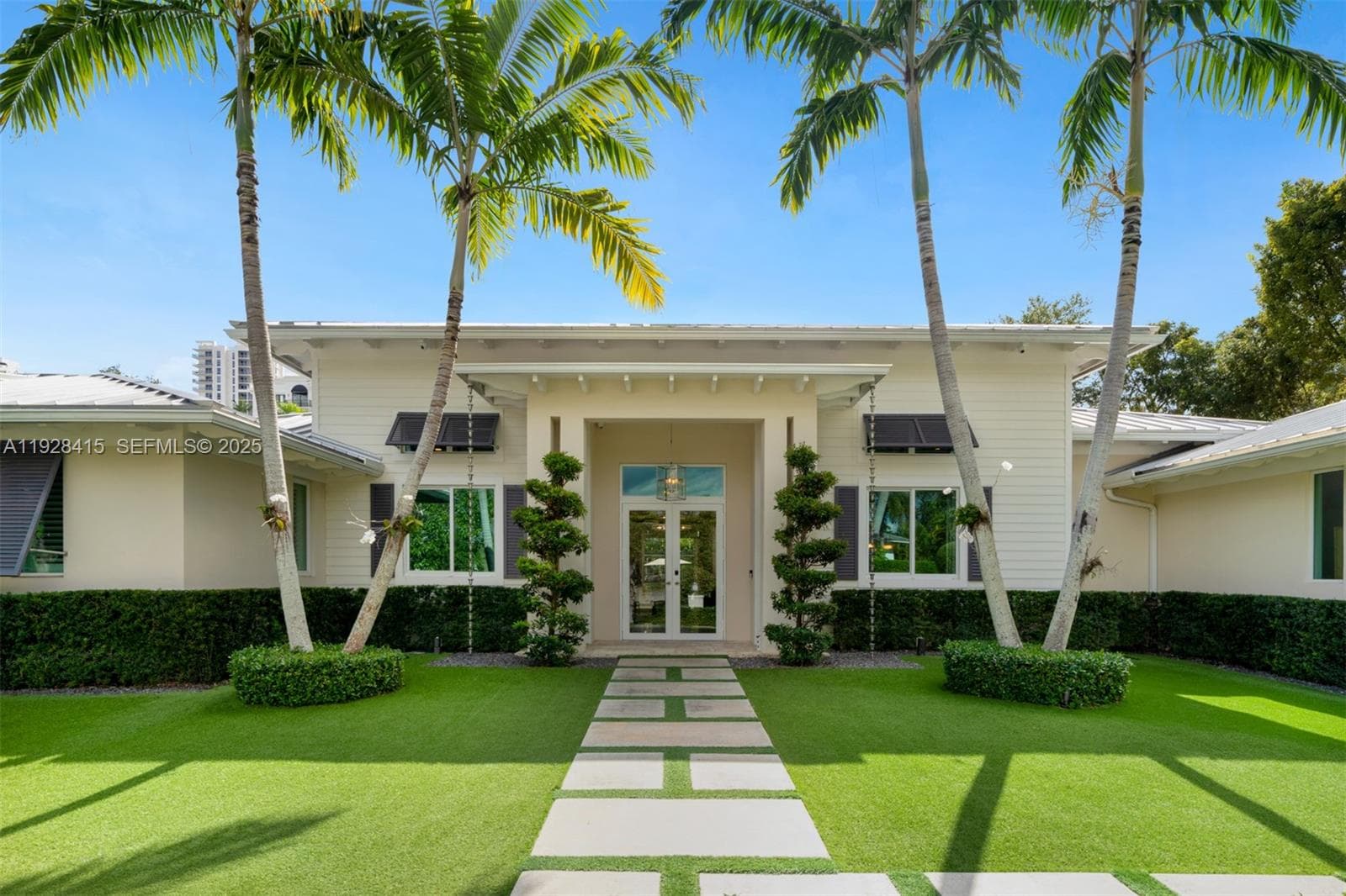 7222 SW 79th Ter, Miami FL 33143 — 30