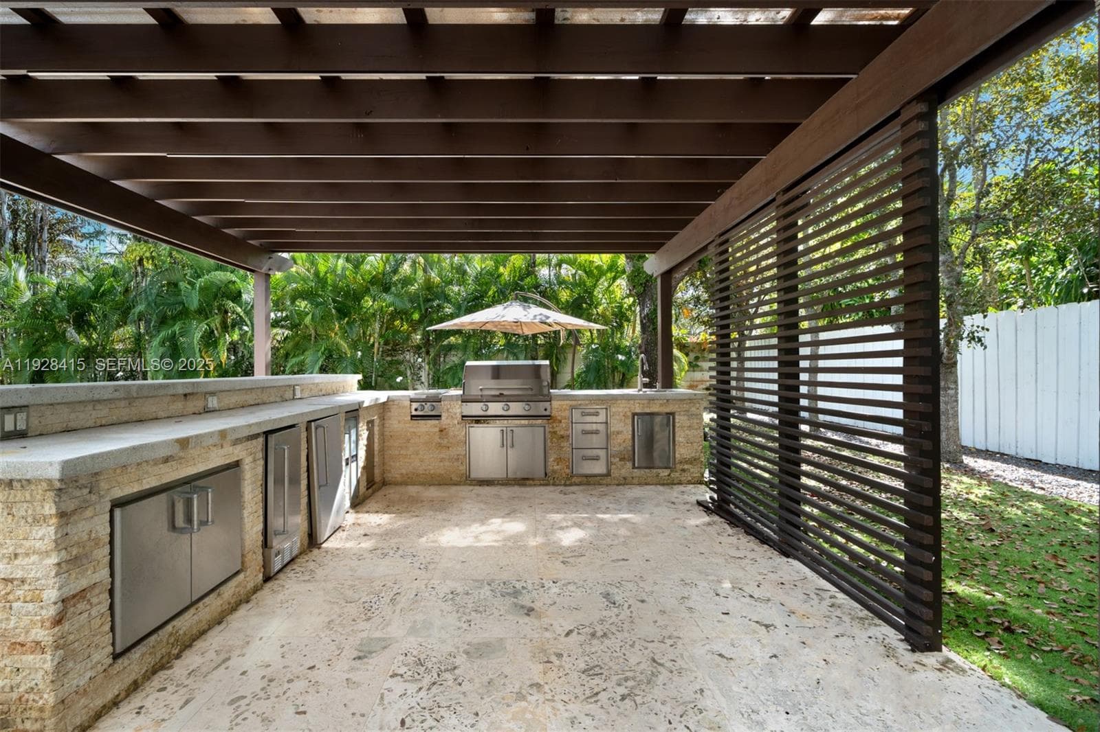 7222 SW 79th Ter, Miami FL 33143 — 29