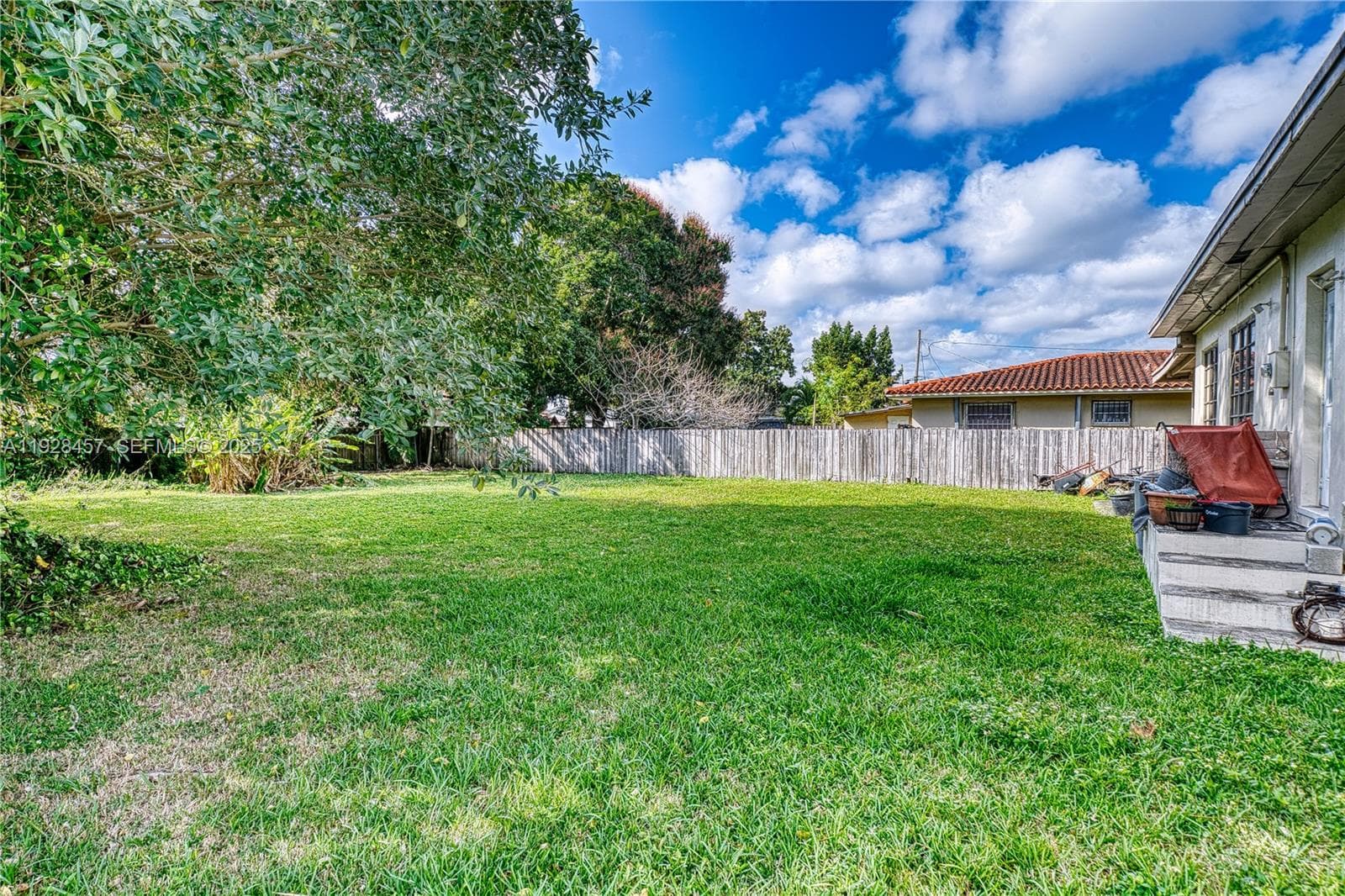 6550 SW 27th St, Miami FL 33155 — 27
