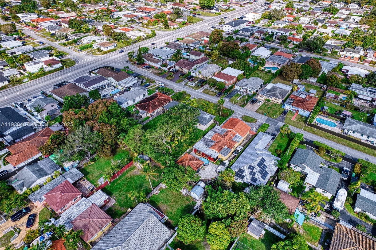 6550 SW 27th St, Miami FL 33155 — 17