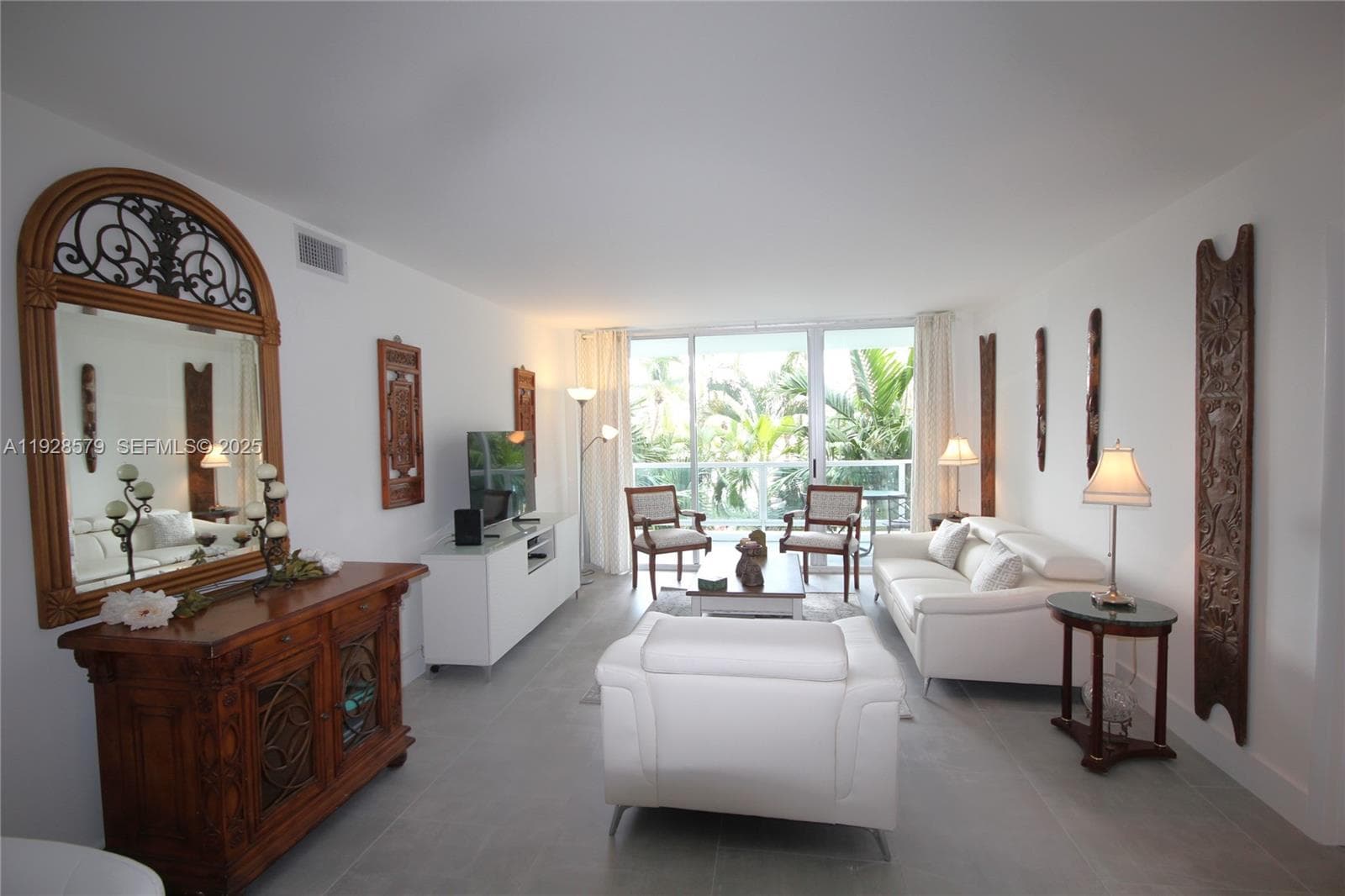 Seacoast 5151 Condo, Miami Beach, FL — 5