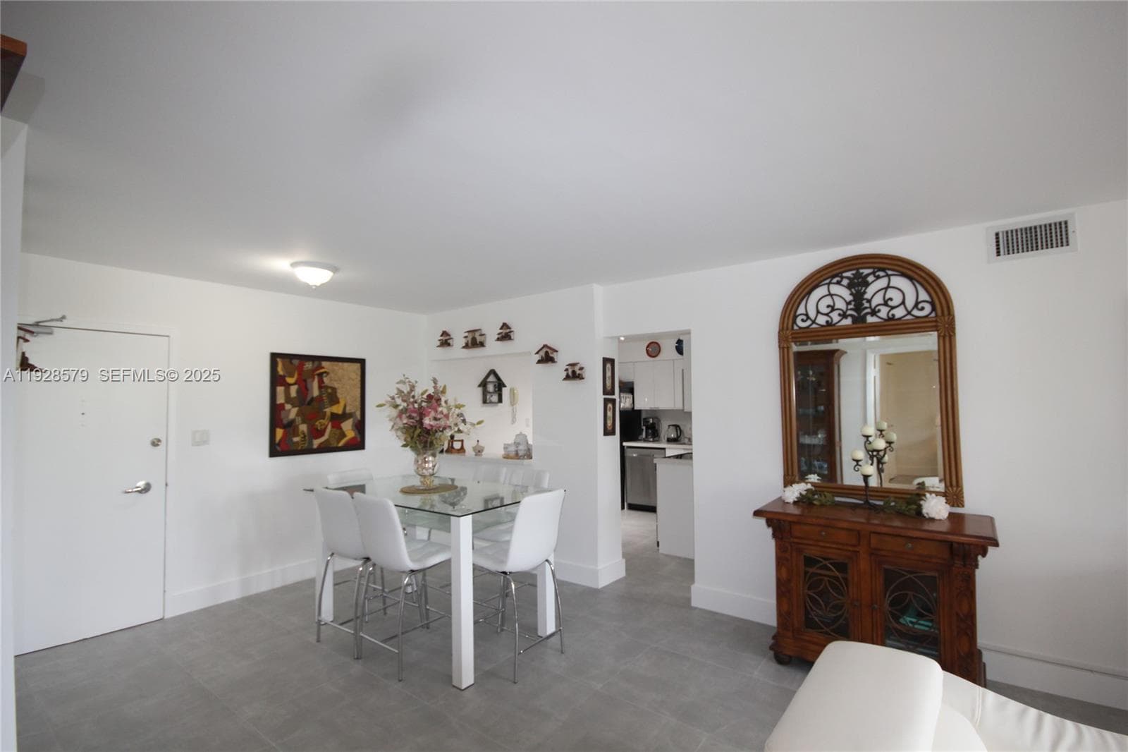 Seacoast 5151 Condo, Miami Beach, FL — 9