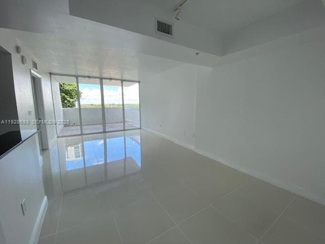 1861 NW S River Dr # 702, Miami FL 33125 — 4