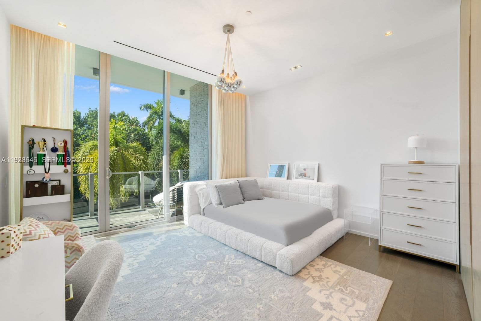 111 Reef Ln, Key Biscayne FL 33149 — 15