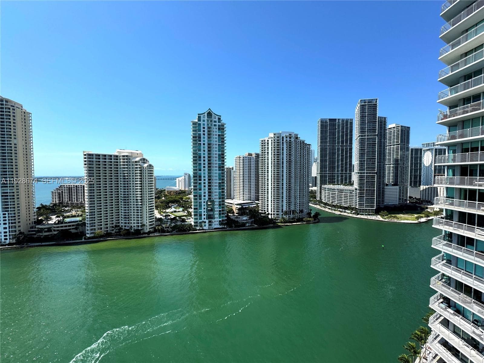 335 S Biscayne Blvd # 2403, Miami FL 33131 — 17