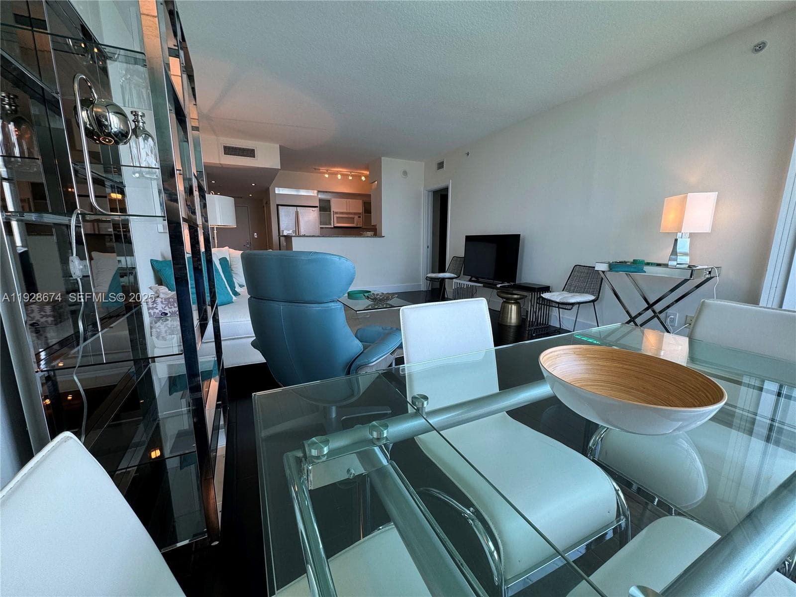 335 S Biscayne Blvd # 2403, Miami FL 33131 — 9