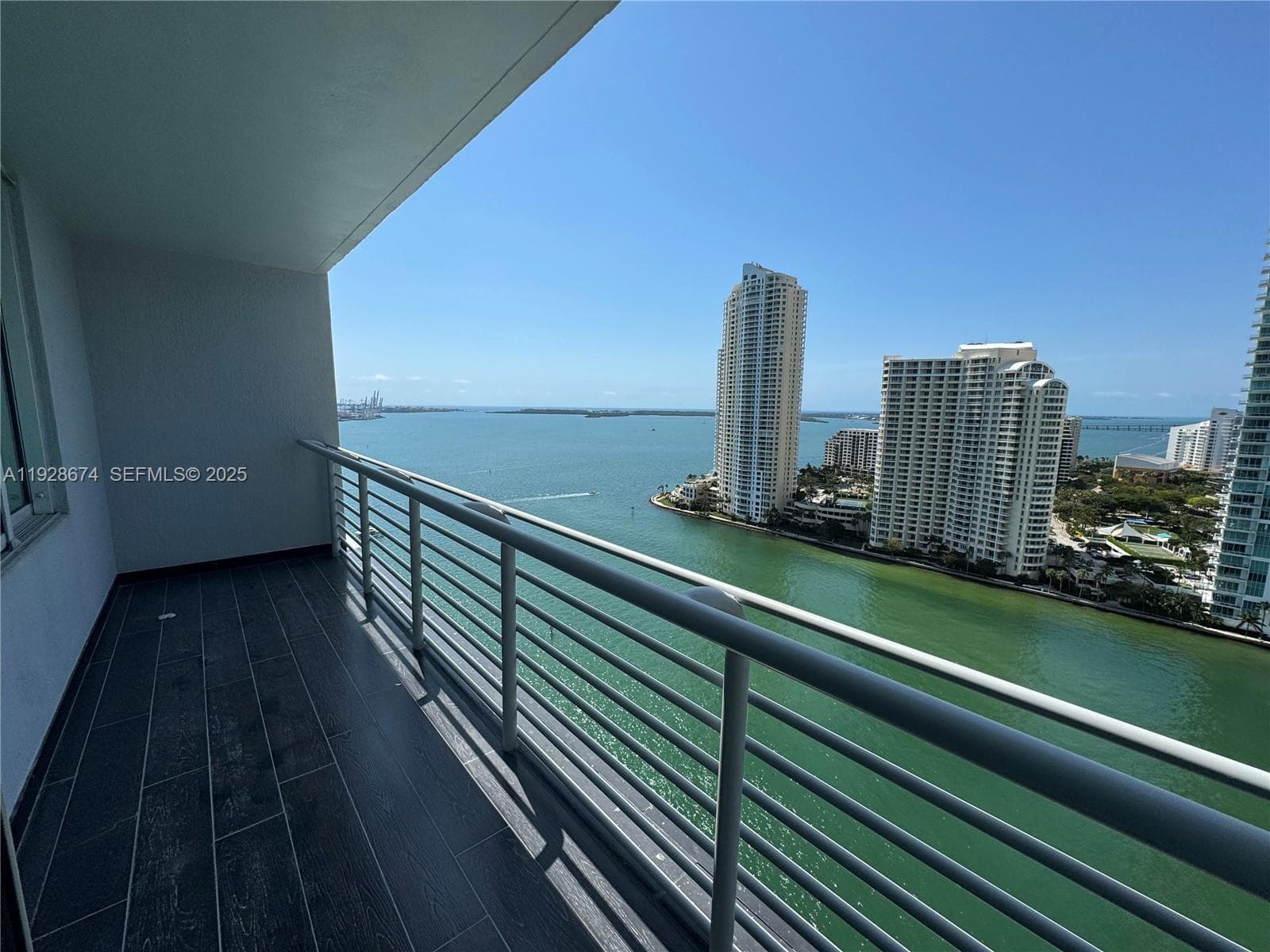 335 S Biscayne Blvd # 2403, Miami FL 33131 — 10