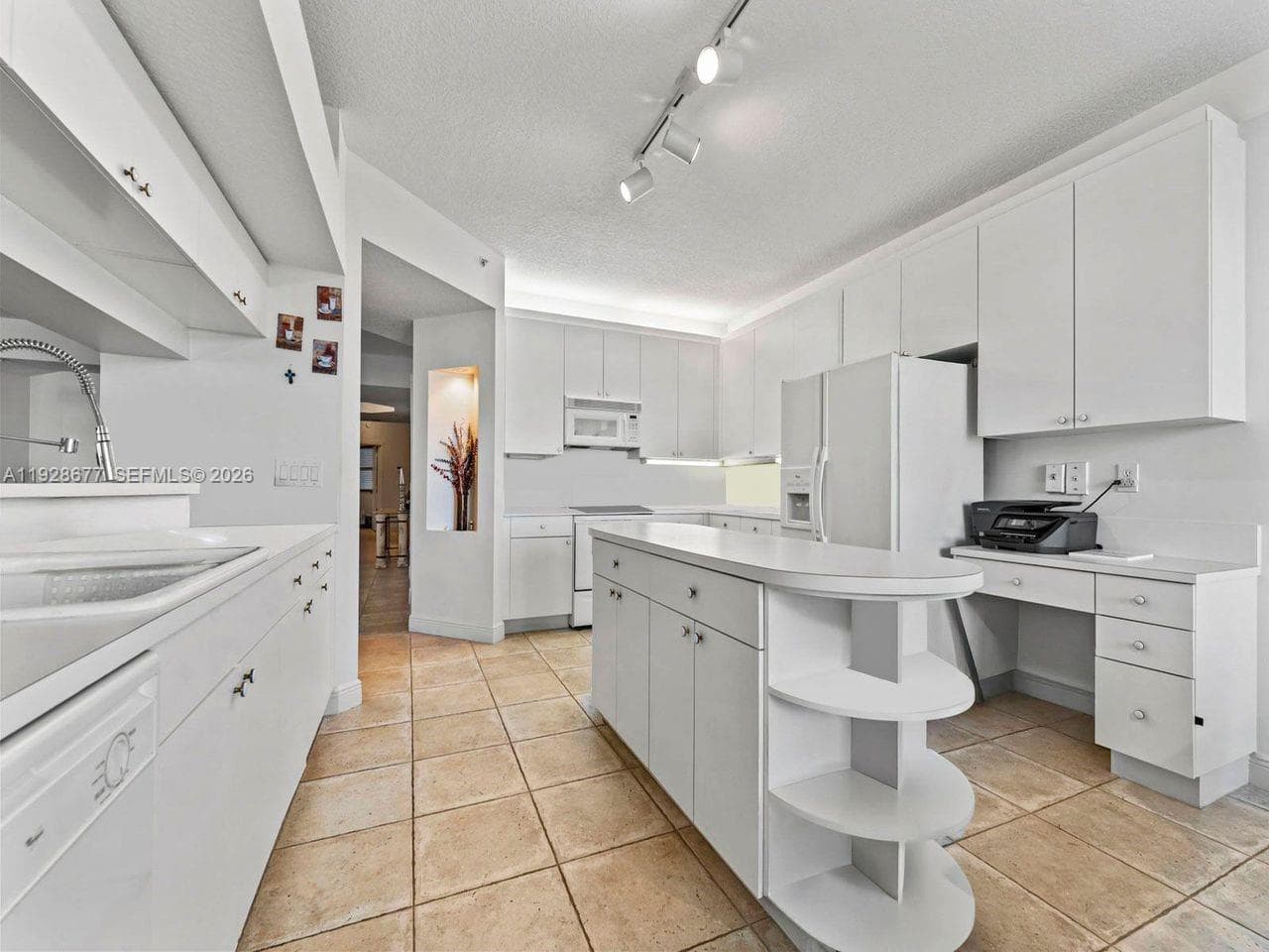 10750 NW 66th St # 208, Doral FL 33178 — 42