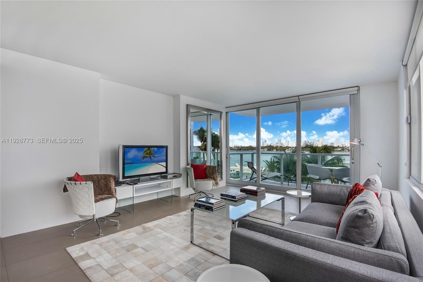1000 West Ave # 311, Miami Beach FL 33139 — 2