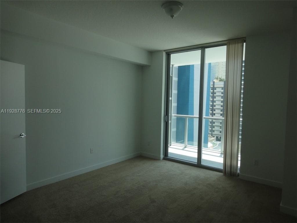 79 SW 12th St # 1203S, Miami FL 33130 — 7