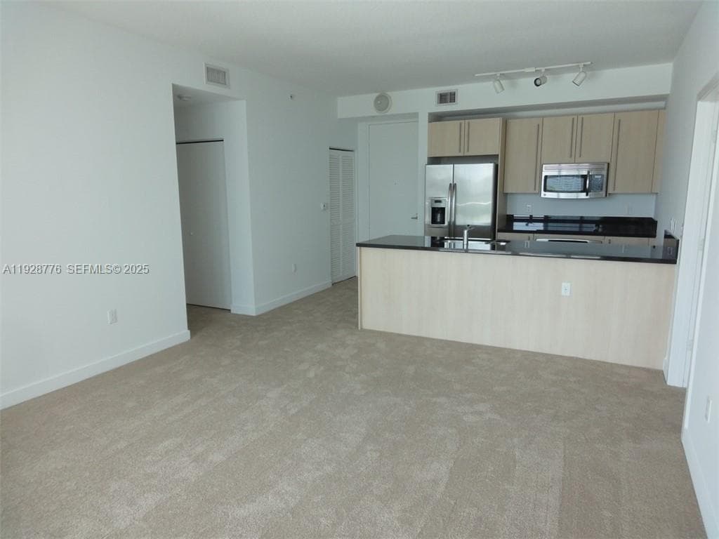 79 SW 12th St # 1203S, Miami FL 33130 — 21