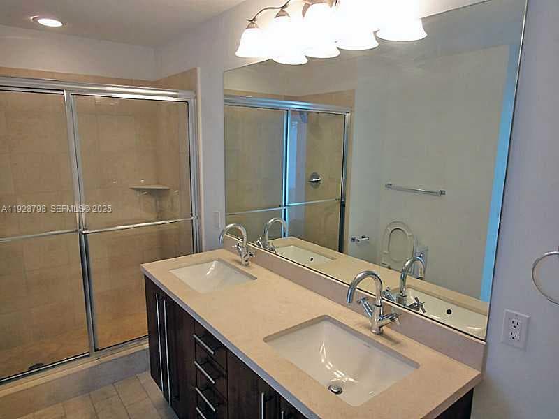 1111 SW 1st Ave # 1123N, Miami FL 33130 — 10