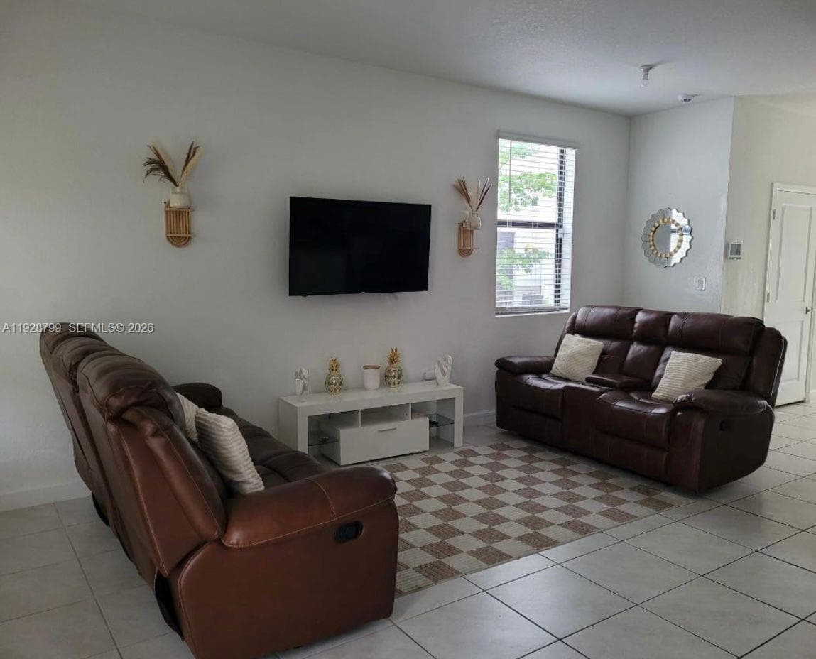 1161 SW 8th Ave, Florida City FL 33034 — 6