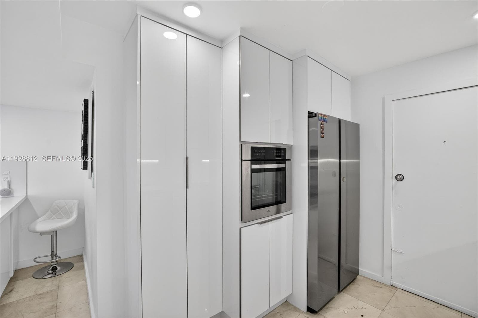 9250 W Bay Harbor Dr # 5D, Bay Harbor Islands FL 33154 — 24