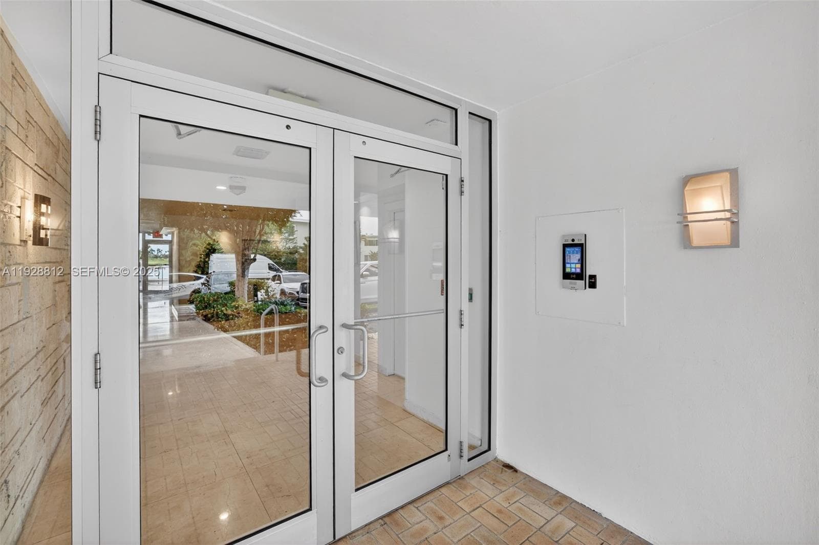 9250 W Bay Harbor Dr # 5D, Bay Harbor Islands FL 33154 — 61
