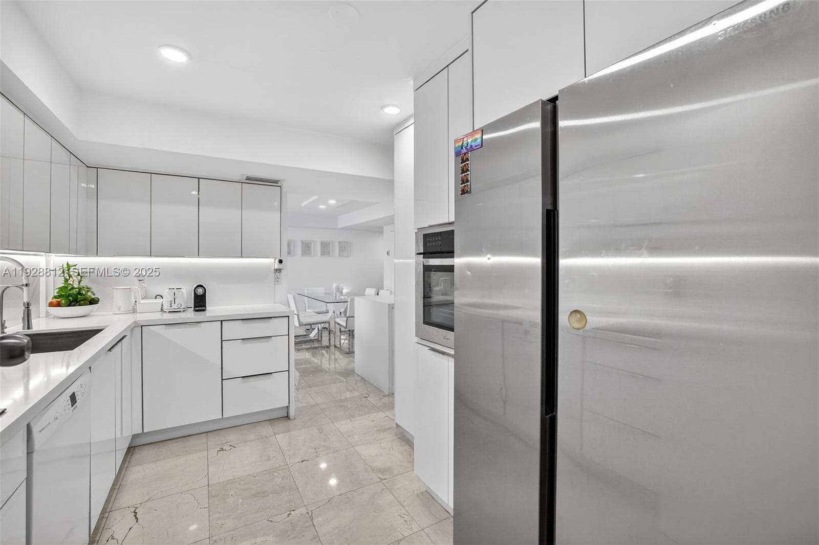 9250 W Bay Harbor Dr # 5D, Bay Harbor Islands FL 33154 — 29
