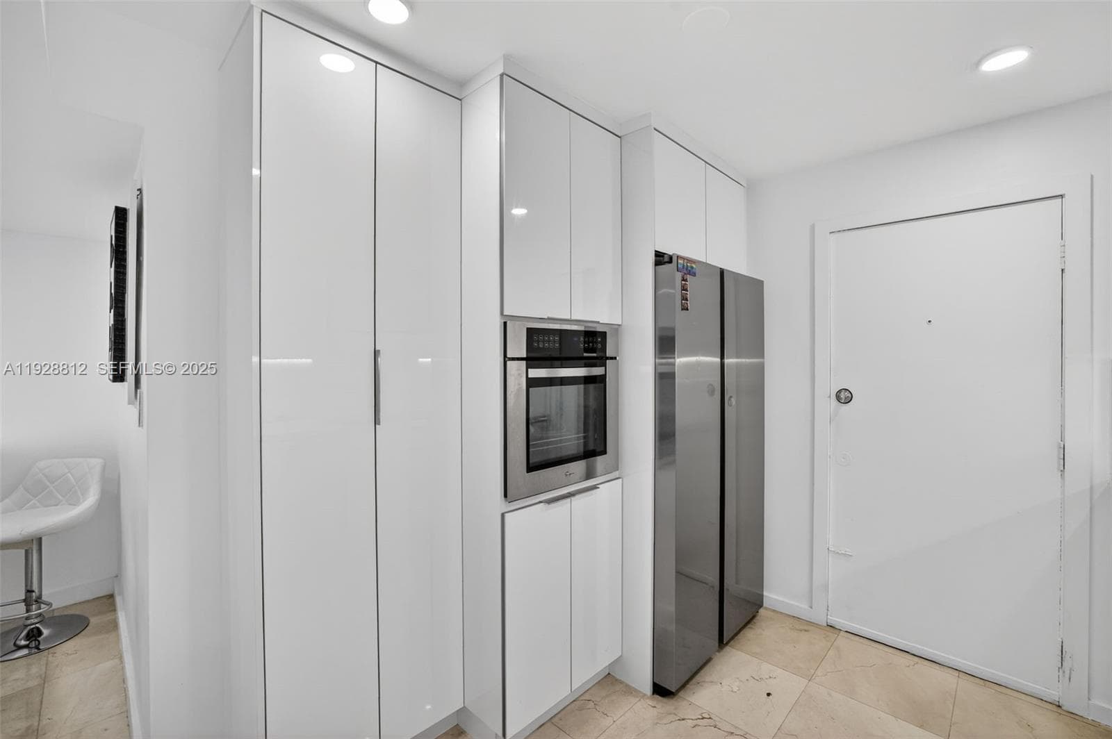 9250 W Bay Harbor Dr # 5D, Bay Harbor Islands FL 33154 — 25
