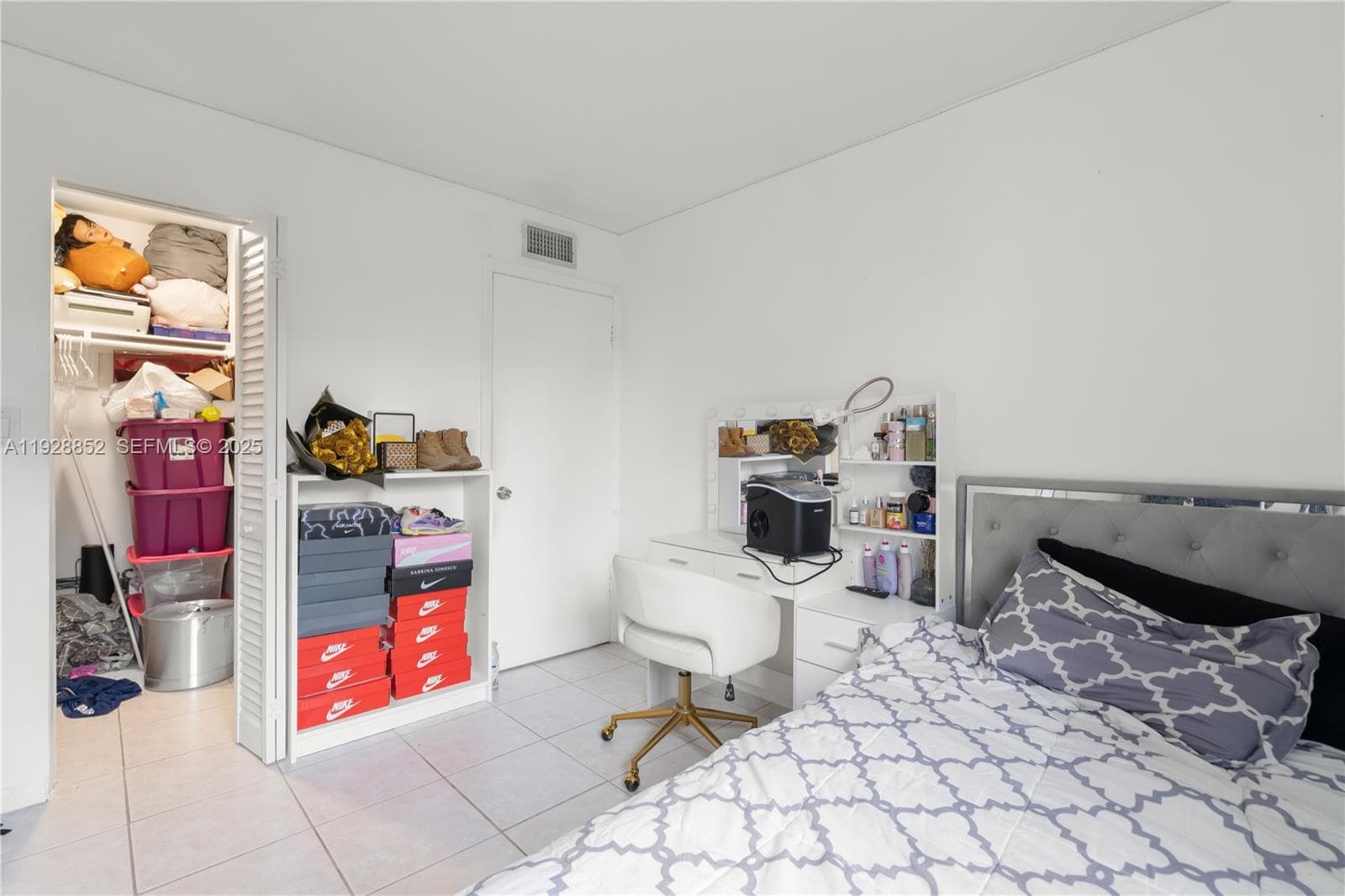 250 180th Dr # 159, Sunny Isles Beach FL 33160 — 17