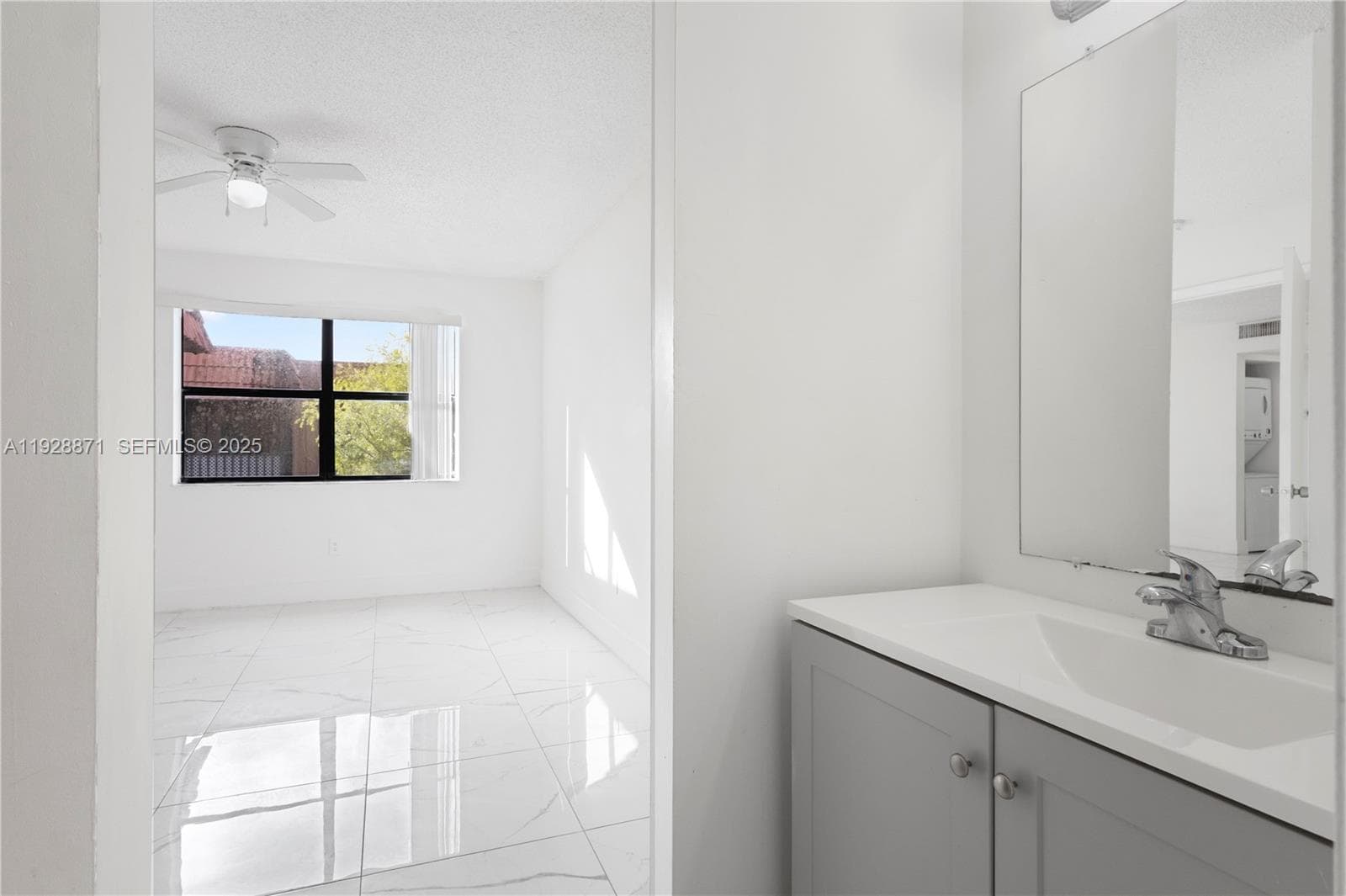6580 W 27th Ct # 21, Hialeah FL 33016 — 17