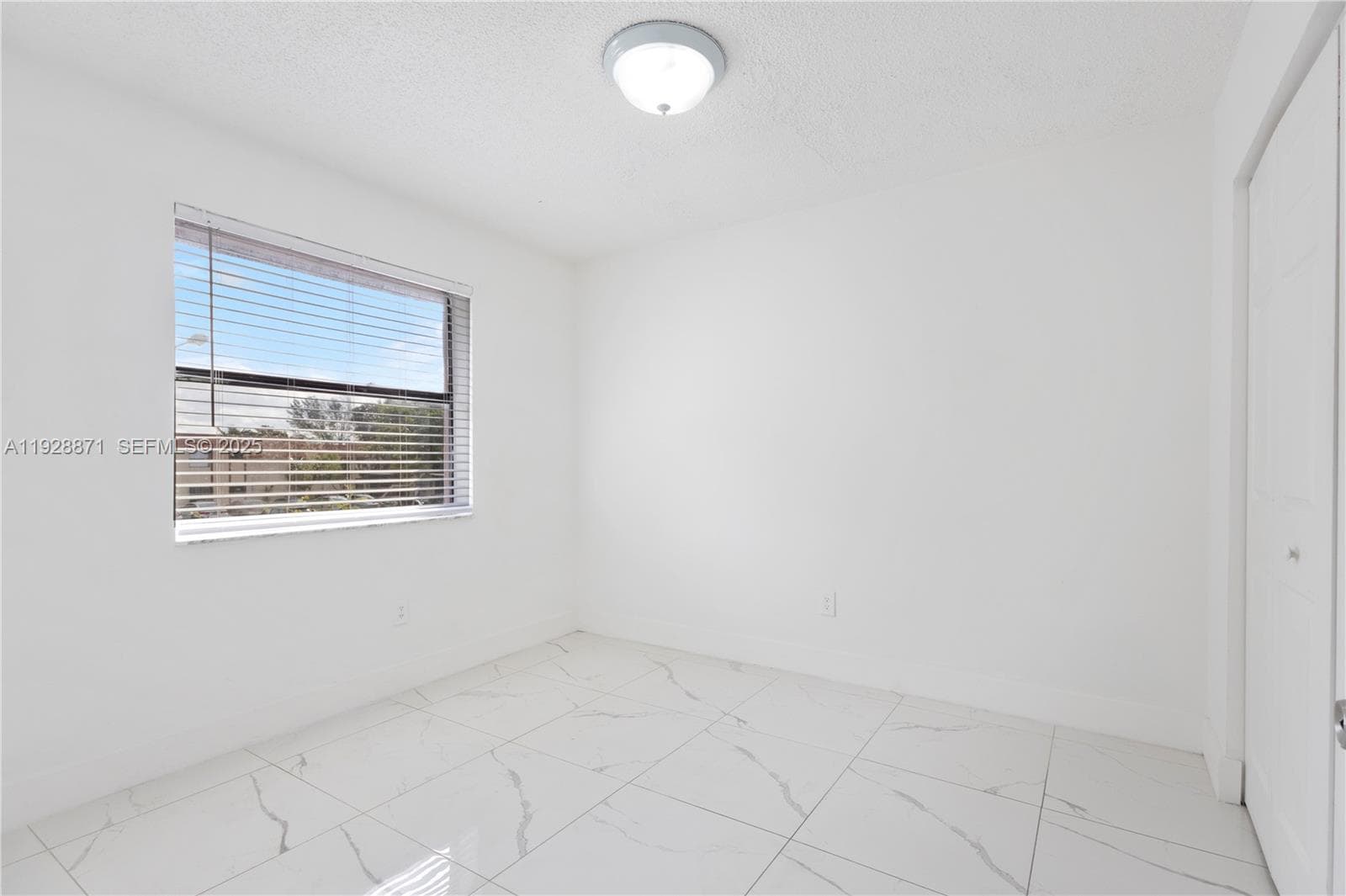 6580 W 27th Ct # 21, Hialeah FL 33016 — 22