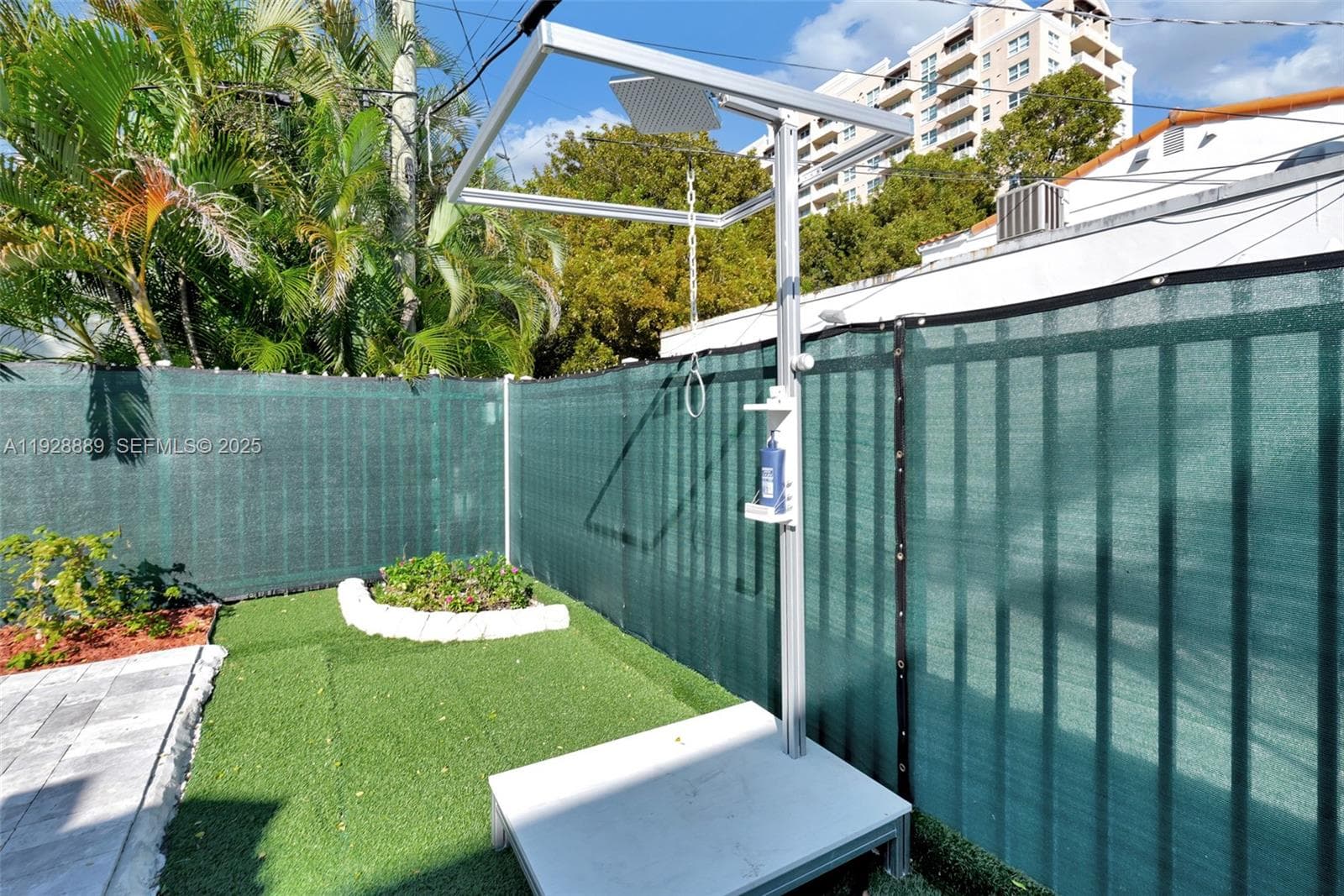 3711 SW 27th Ter, Miami FL 33134 — 43