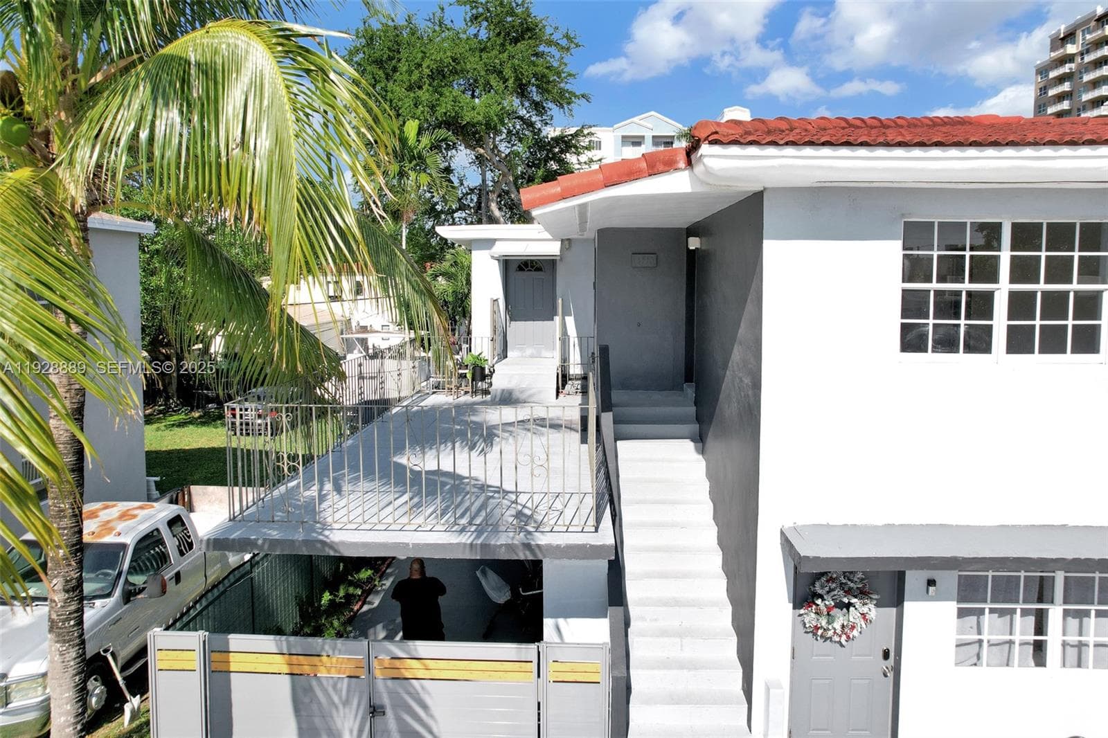3711 SW 27th Ter, Miami FL 33134 — 12