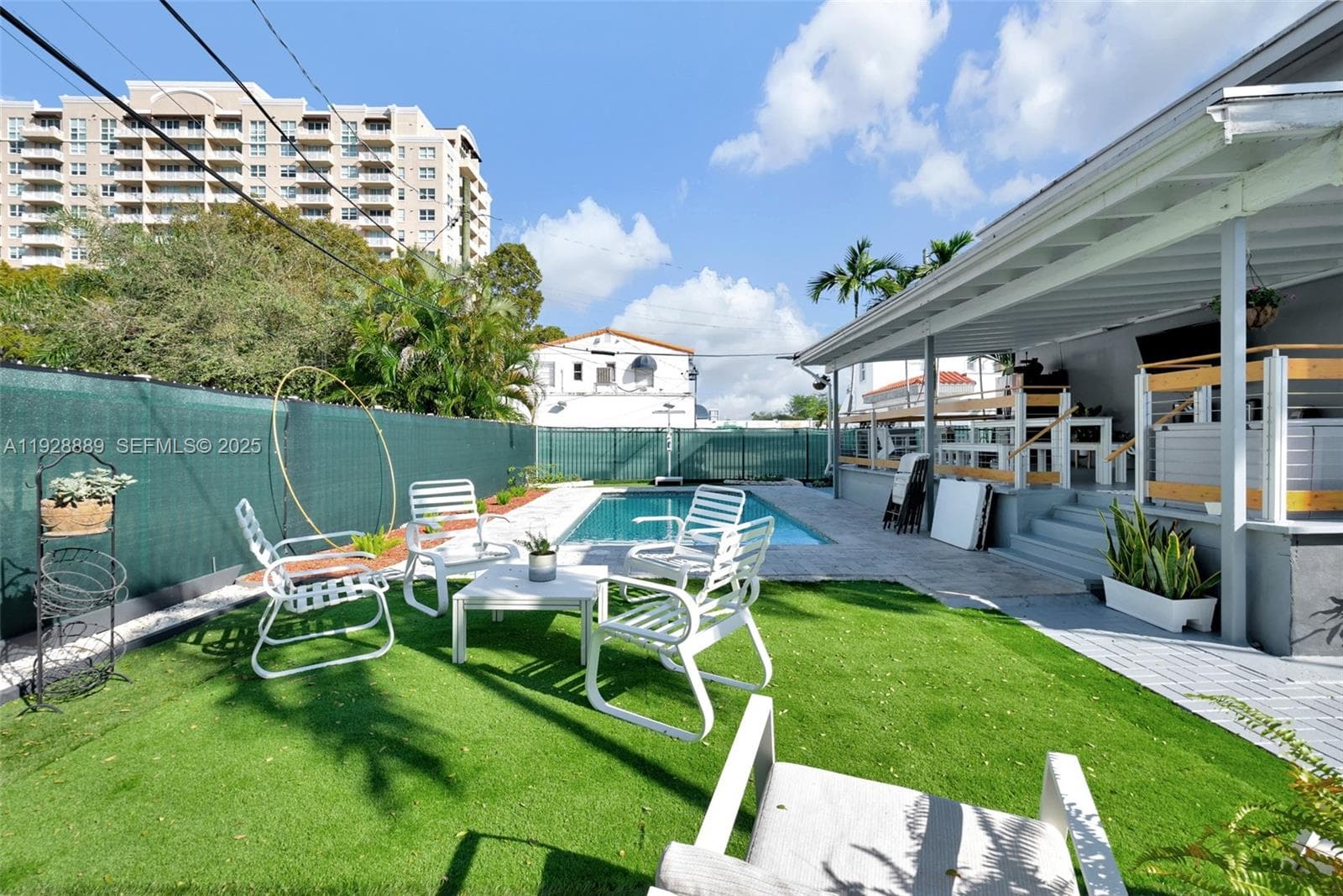 3711 SW 27th Ter, Miami FL 33134 — 41