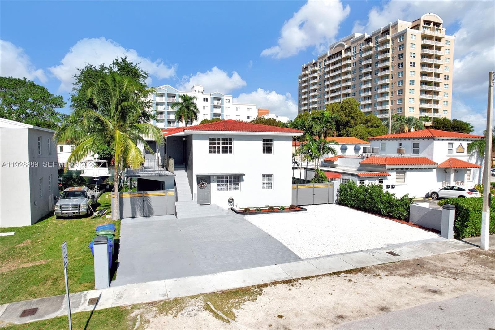 3711 SW 27th Ter, Miami FL 33134 — 11