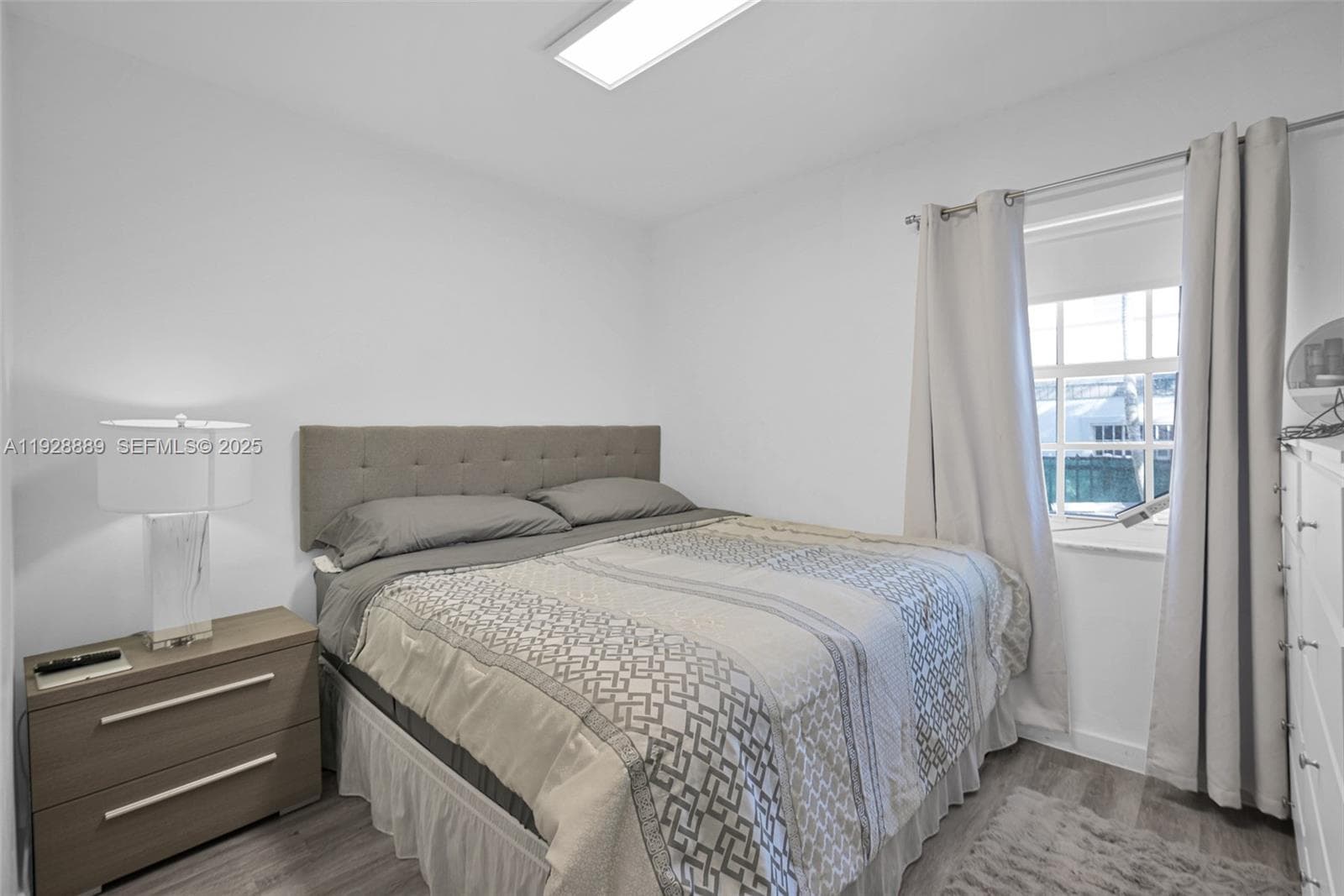 3711 SW 27th Ter, Miami FL 33134 — 25