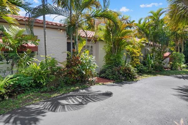 54 NE 103rd Street, Miami Shores FL 33138 — 3