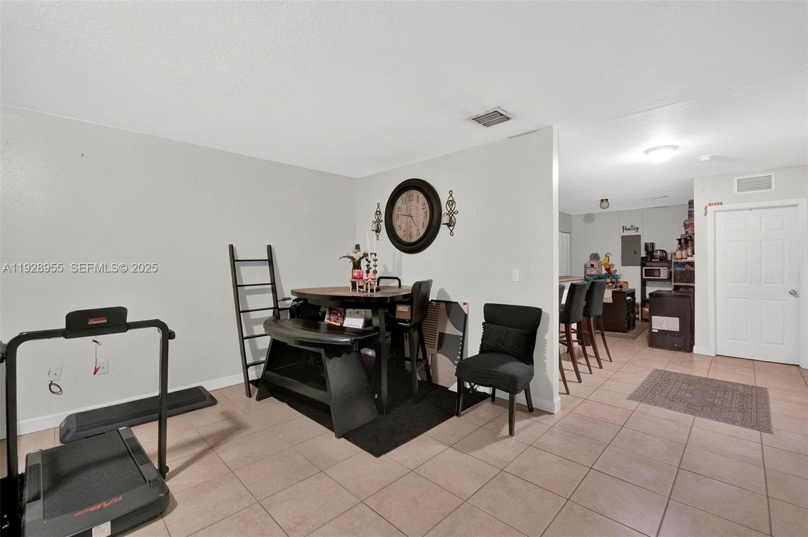 1910 NW 72nd St, Miami FL 33147 — 26