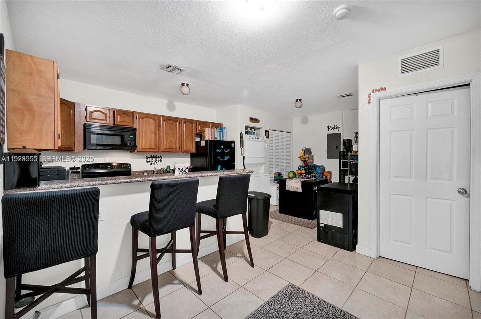 1910 NW 72nd St, Miami FL 33147 — 7