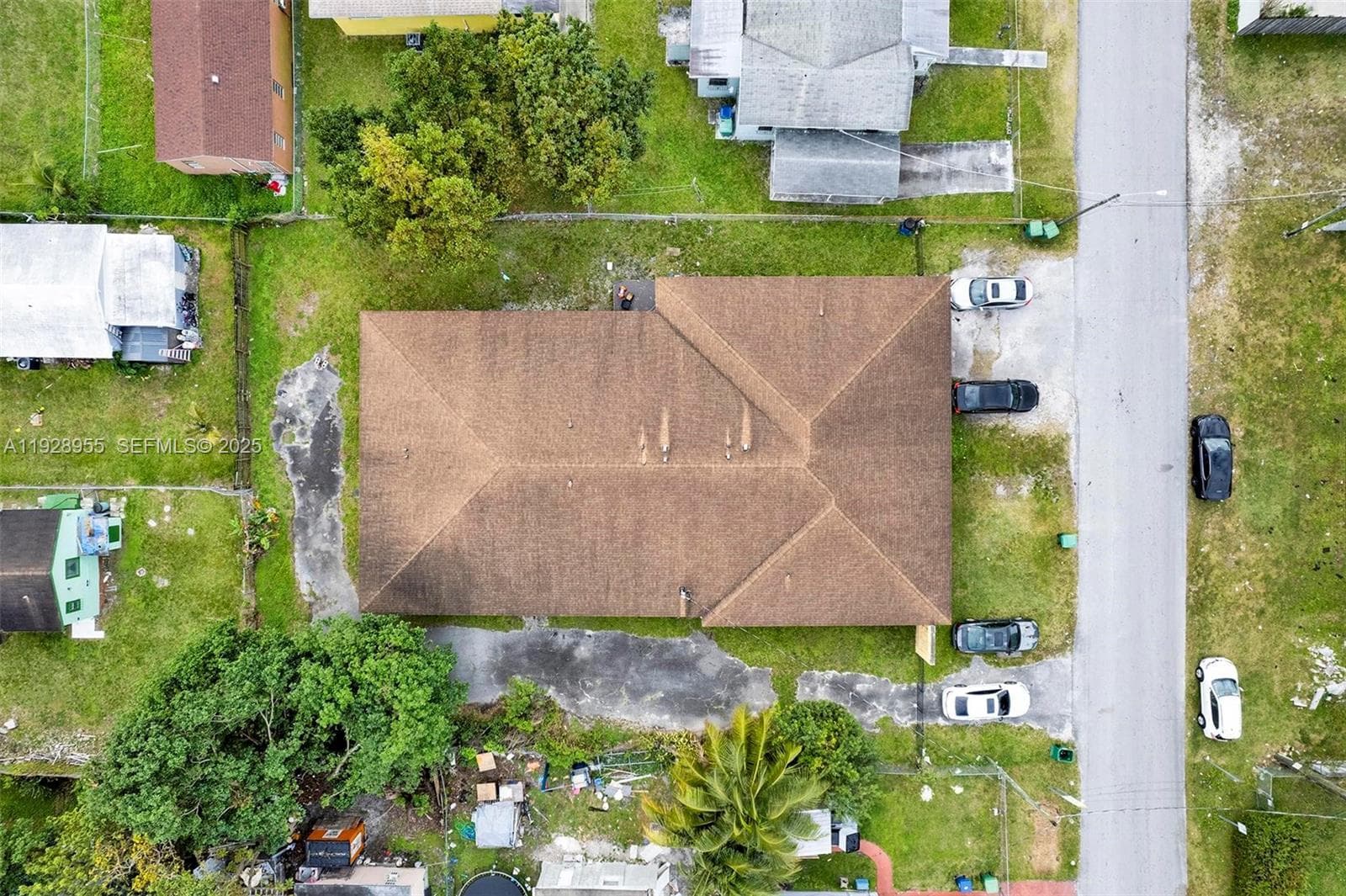 1910 NW 72nd St, Miami FL 33147 — 32