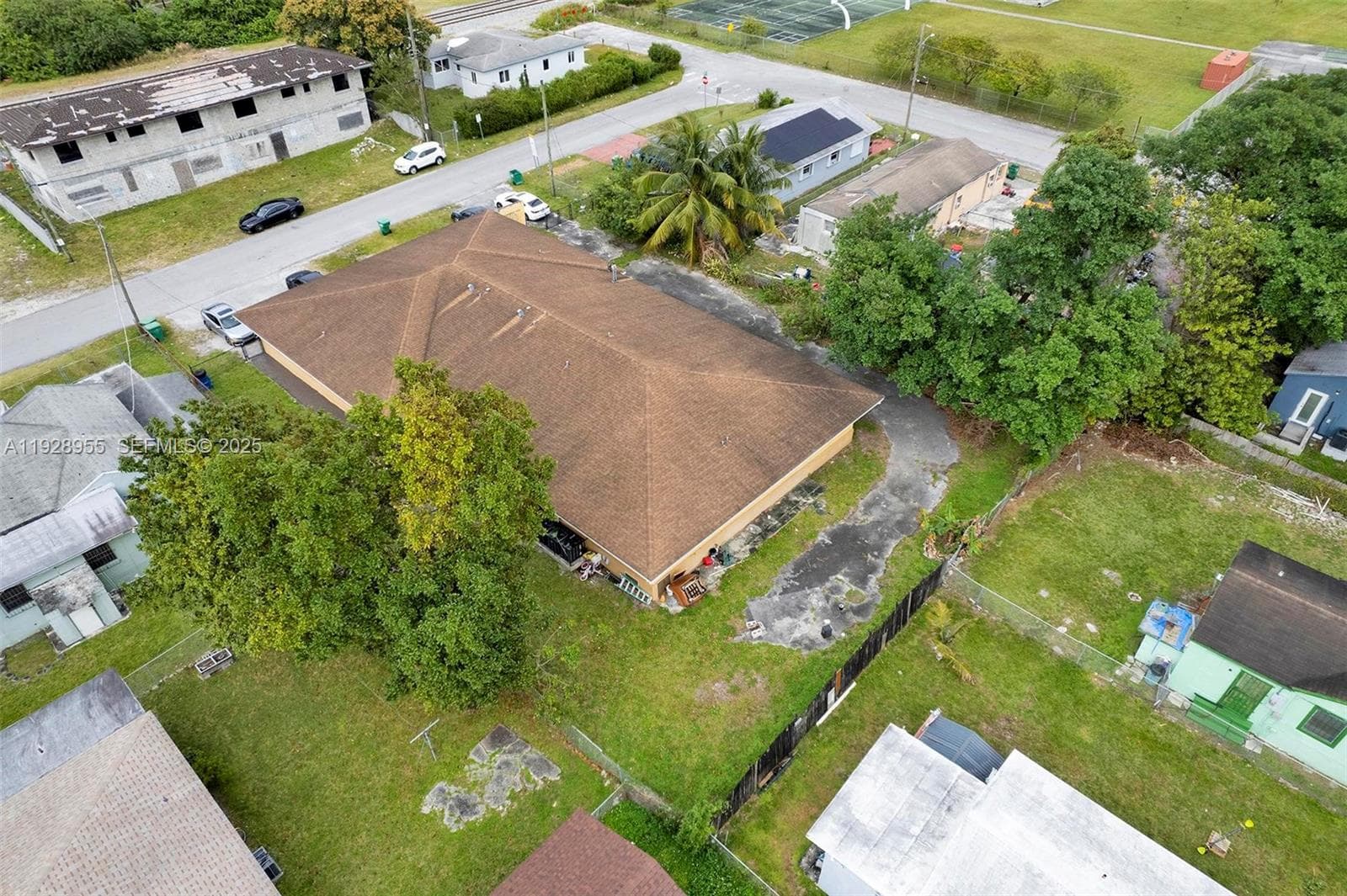 1910 NW 72nd St, Miami FL 33147 — 34