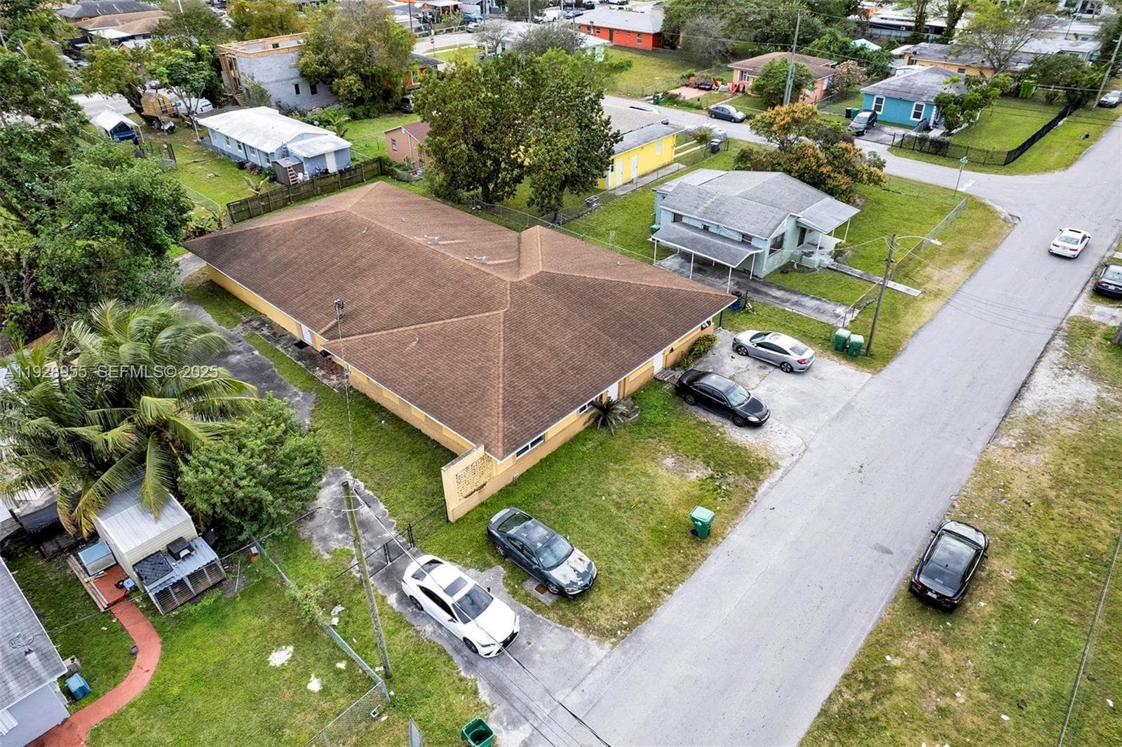 1910 NW 72nd St, Miami FL 33147 — 33