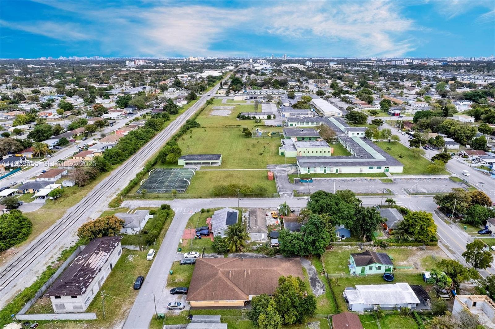 1910 NW 72nd St, Miami FL 33147 — 37