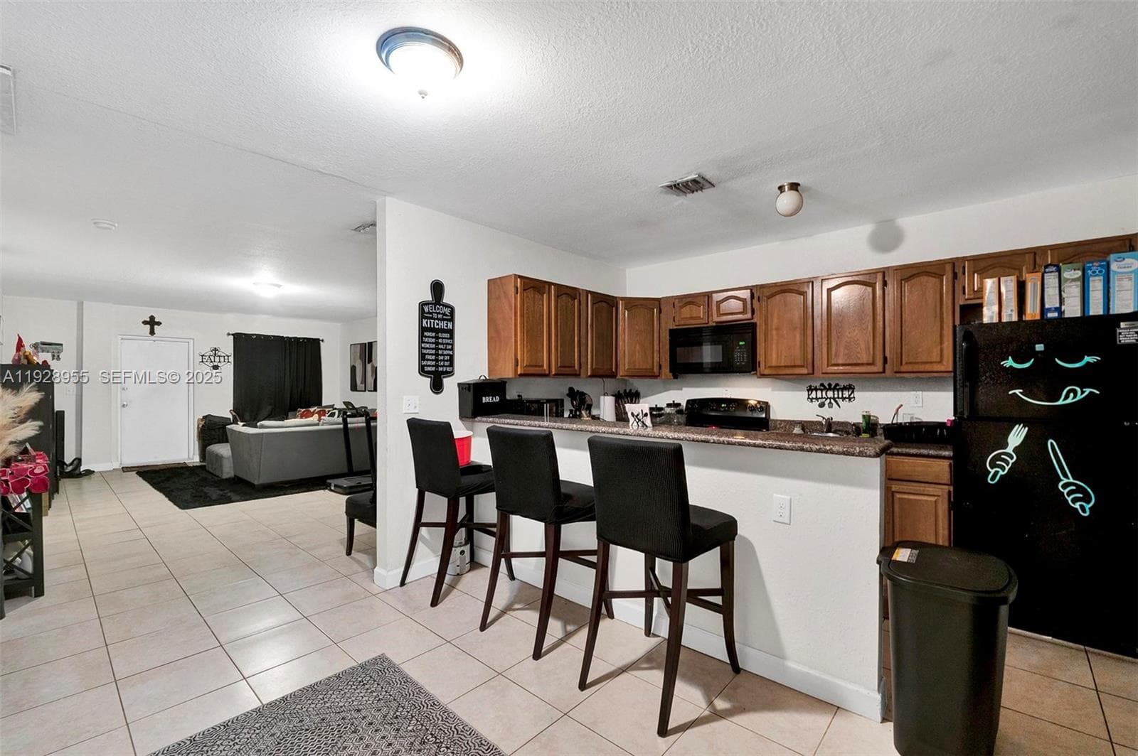 1910 NW 72nd St, Miami FL 33147 — 11