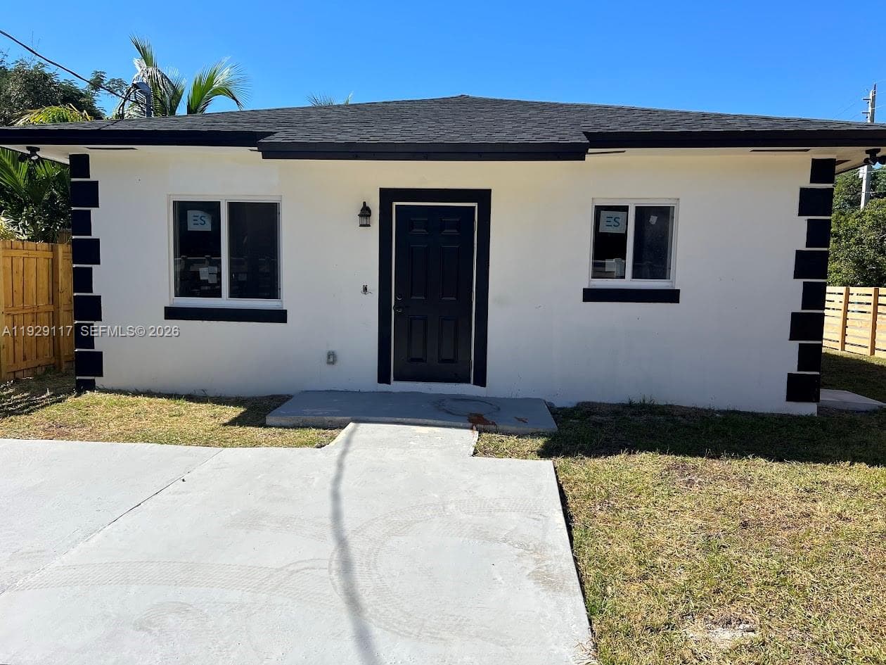 9254 NW 3rd Ave, Miami FL 33150 — 3