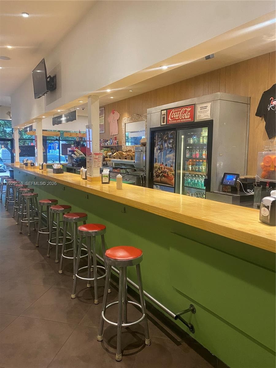 34 SW 8TH ST, Miami FL 33130 — 3