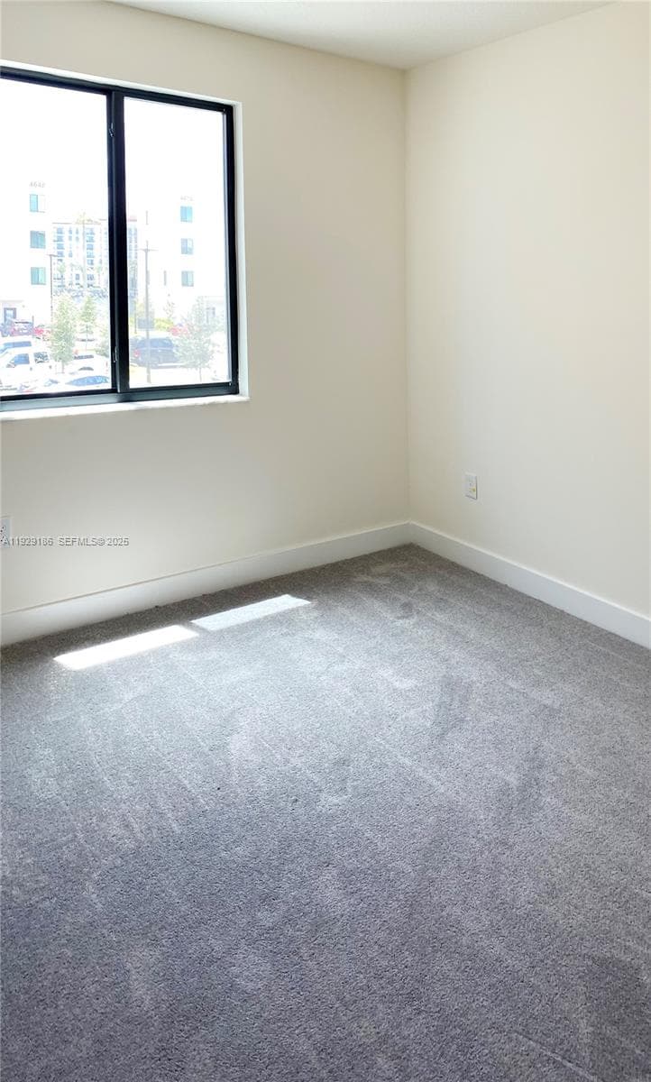 4654 NW 84th Ave, Doral FL 33166 — 24