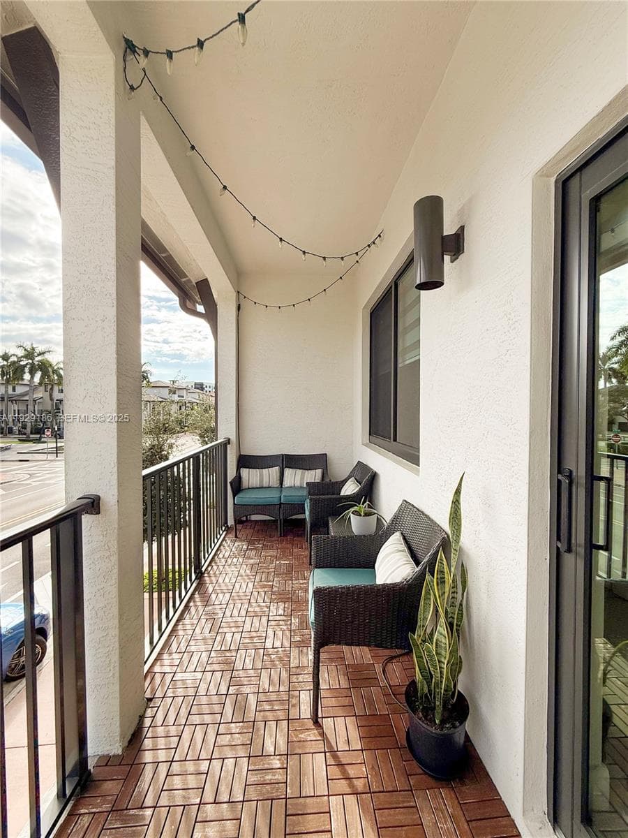 4654 NW 84th Ave, Doral FL 33166 — 21