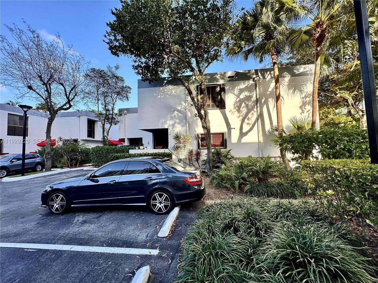 3007 NE 183rd Ln, Aventura FL 33160 — 44