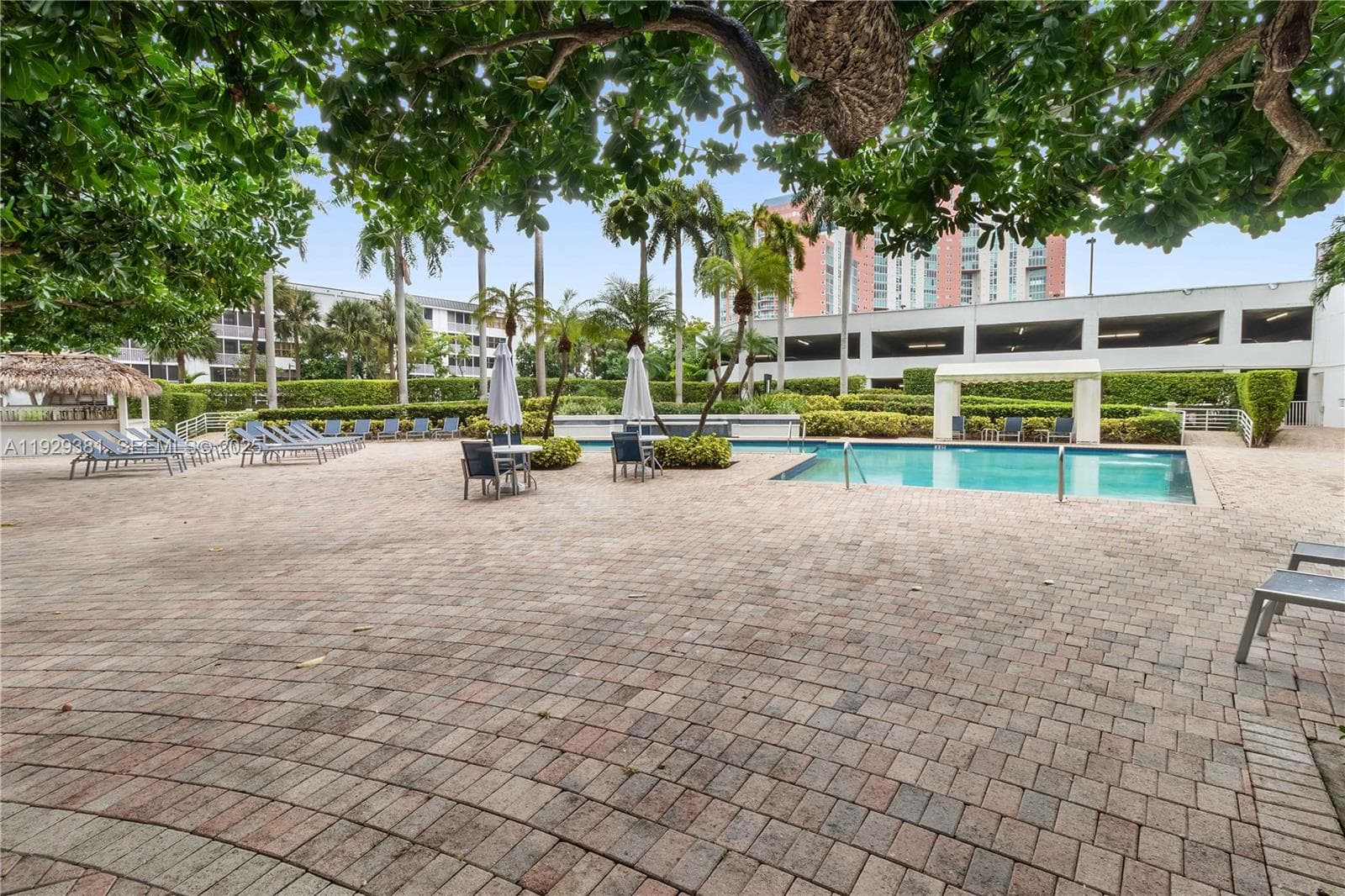 3300 NE 192nd St, Aventura FL 33180 — 23