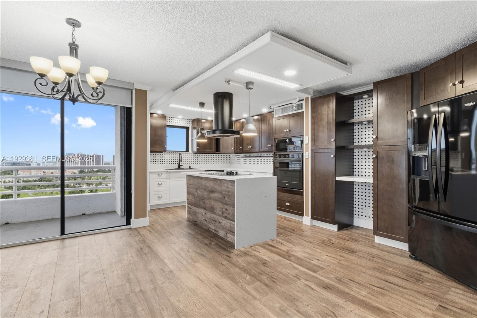 3300 NE 192nd St, Aventura FL 33180 — 5