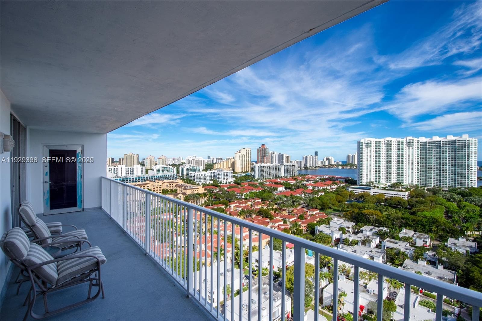 2851 NE 183rd St, Aventura FL 33160 — 4